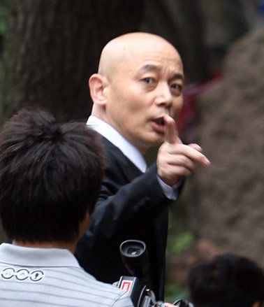 葛優(yōu)拍廣告用替身冒充 手指鏡頭阻止偷拍(圖)